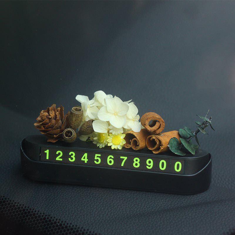 Preserved flower parking number plate, central control aromatherapy car cinnamon decoration, car relocation sign, dried flower car ornament.